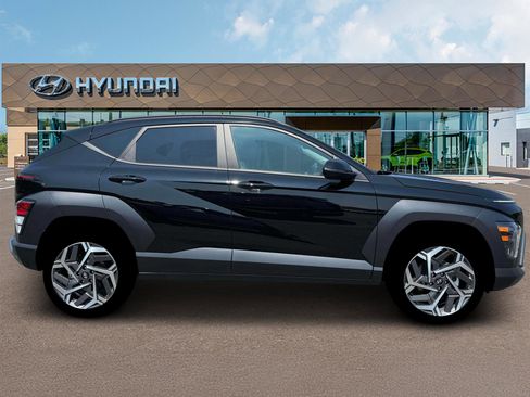 New 2026 Hyundai Kona SEL Premium image 9