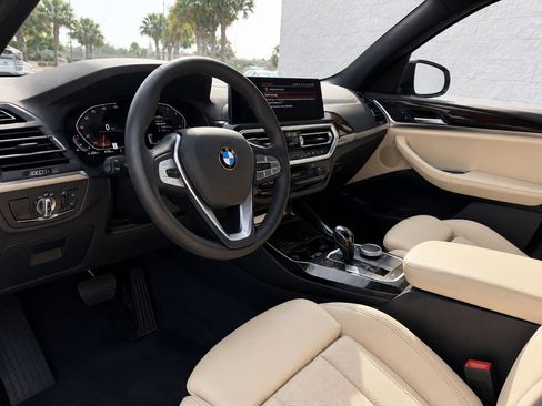 Used 2024 BMW X3 xDrive30i w/ Convenience Package AWD/4WD image 2