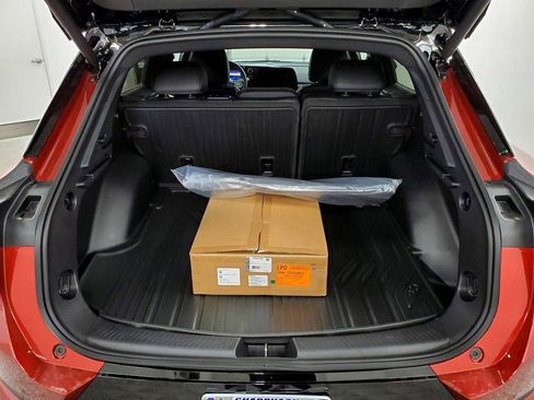 New 2025 Chevrolet Equinox EV RS image 22