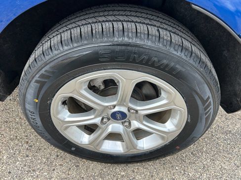 Used 2018 Ford EcoSport SE w/ SE Convenience Package image 9