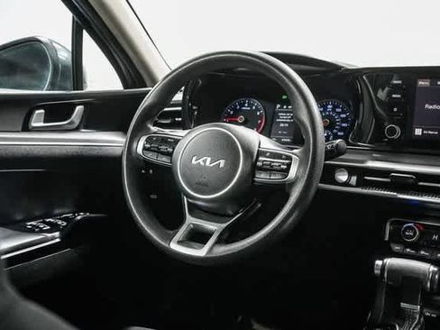 Used 2022 Kia K5 LXS image 15