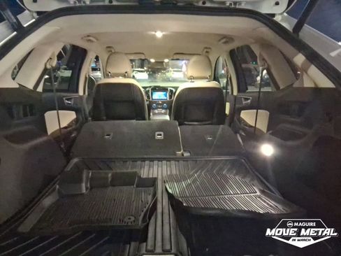 Used 2019 Ford Edge SEL w/ Equipment Group 201A image 23