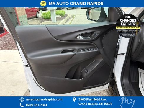 Used 2024 Chevrolet Equinox LT AWD/4WD image 10