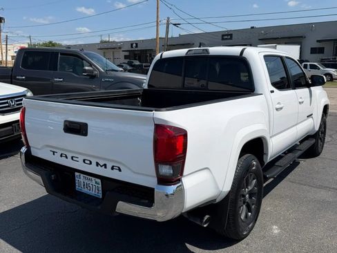 Used 2021 Toyota Tacoma SR5 w/ SR5 Appearance Package (SM) RWD image 3