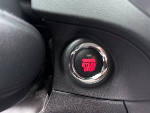 Used 2020 Subaru Ascent Limited image 29