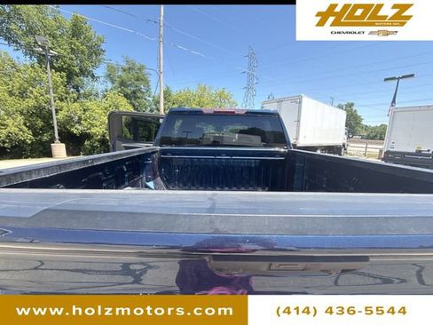 Certified 2022 Chevrolet Silverado 1500 RST AWD/4WD image 24