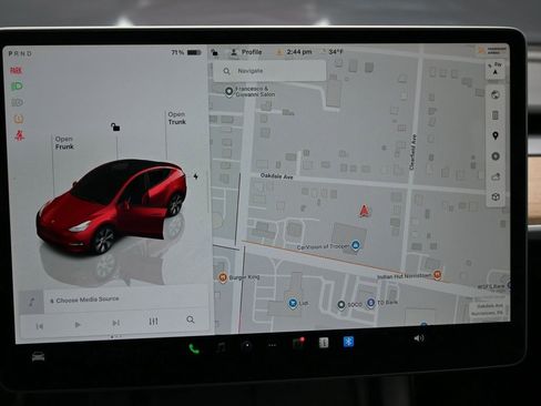 Used 2023 Tesla Model Y Long Range image 23