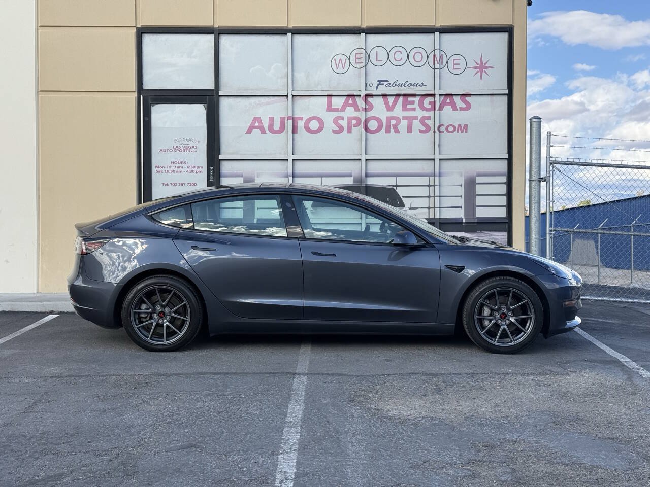 Used 2023 Tesla Model 3 Standard Range RWD image 6