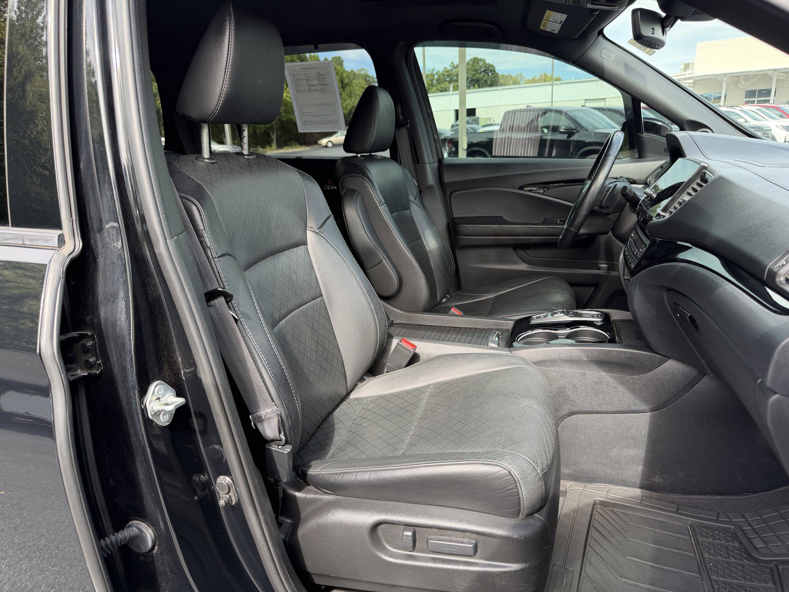 Used 2021 Honda Passport Elite image 13