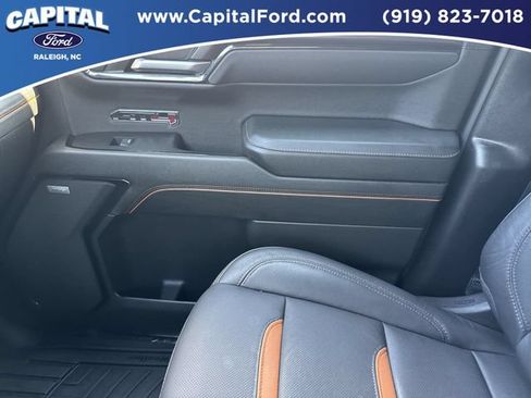 Used 2024 GMC Sierra 1500 AT4 w/ Technology Package AWD/4WD image 29