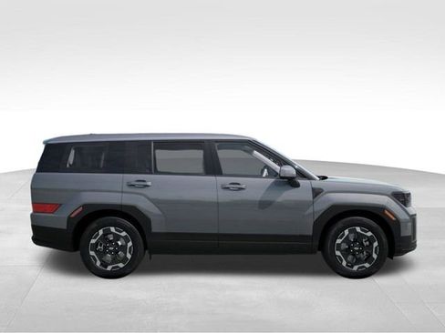 New 2026 Hyundai Santa Fe SE image 7