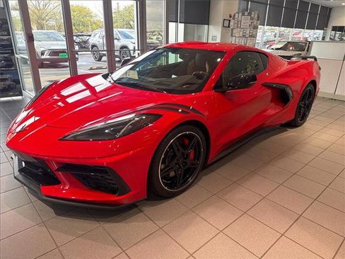 Used 2020 Chevrolet Corvette Stingray Premium Cpe w/ 3LT Preferred Equipment Group image 12