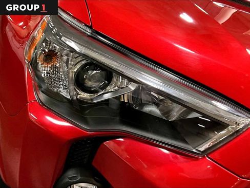 Used 2021 Toyota 4Runner Venture w/ Moonroof Package image 27