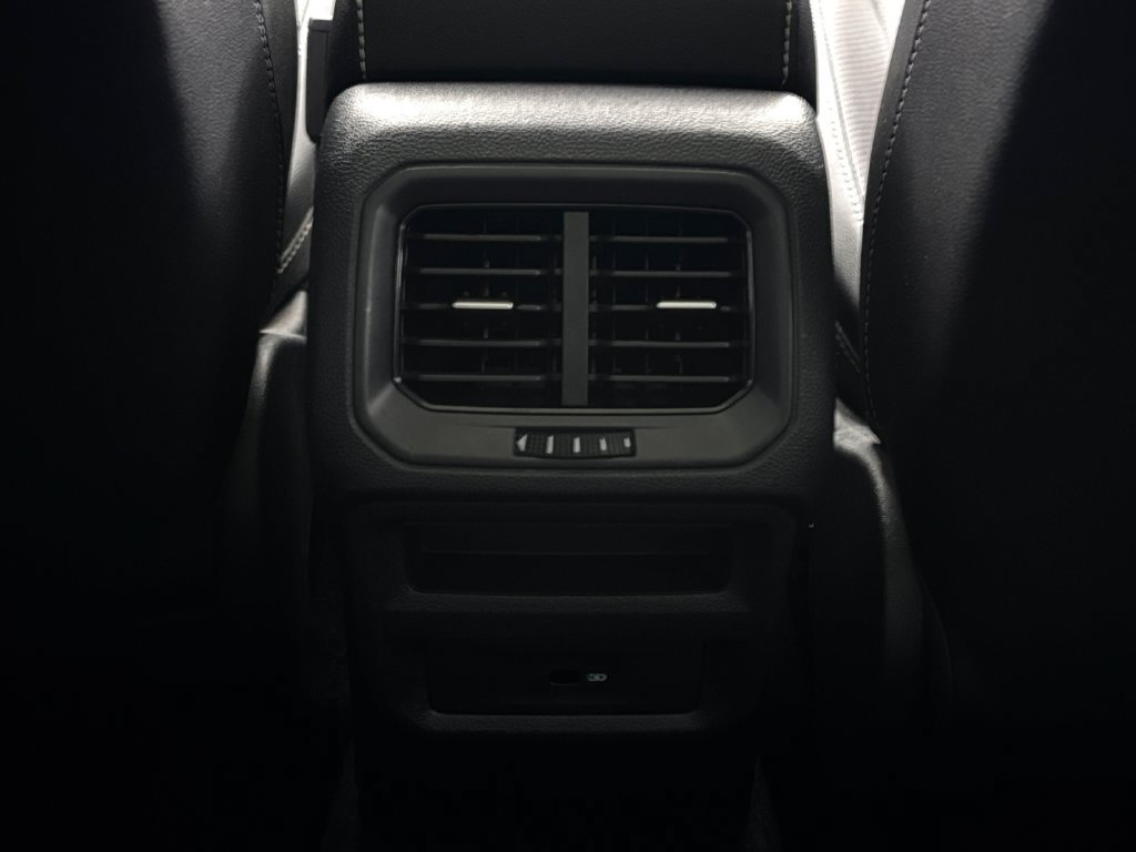 Used 2022 Volkswagen Taos SEL AWD/4WD image 21
