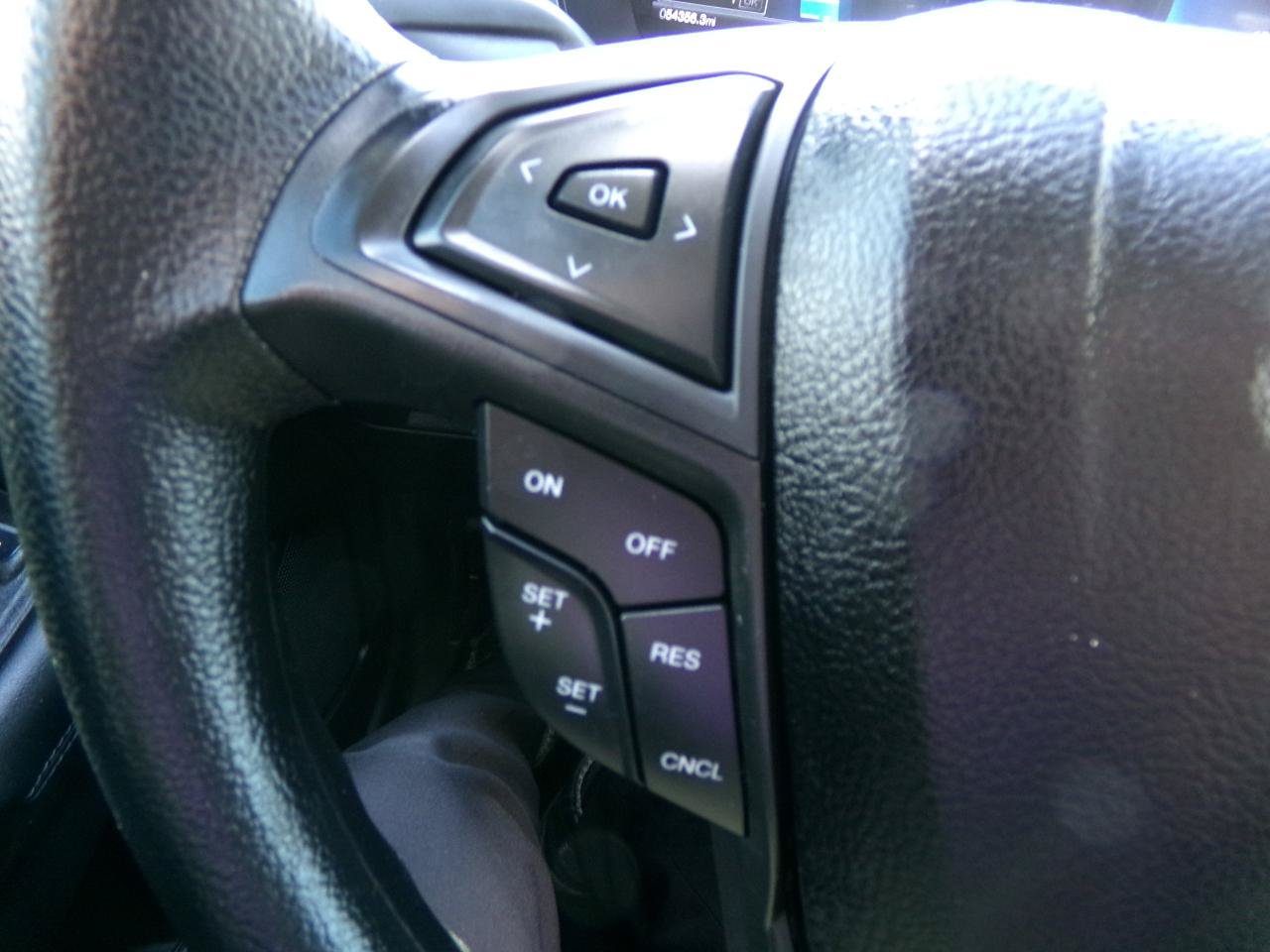 Used 2023 Ford Edge SE AWD/4WD image 14