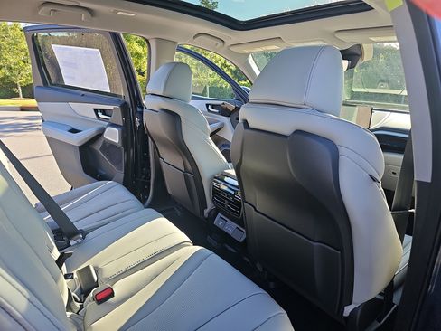 New 2026 Acura MDX FWD w/ Technology Package image 11