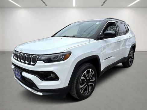Used 2022 Jeep Compass Limited image 1