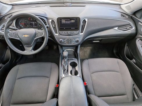 Used 2023 Chevrolet Malibu LT image 25