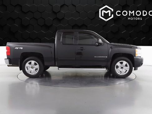 Used 2009 Chevrolet Silverado 1500 LT image 2
