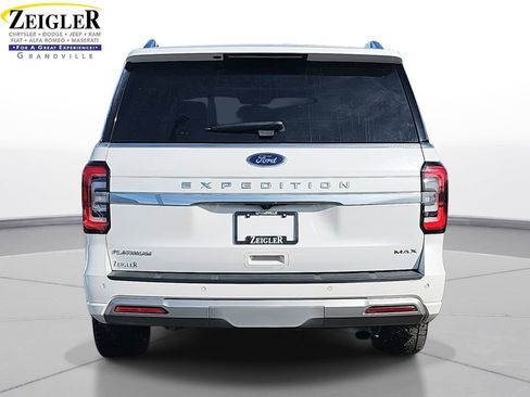 Used 2023 Ford Expedition Max Platinum image 6