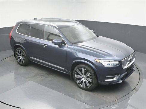 Used 2023 Volvo XC90 B6 Ultimate w/ Protection Package image 45