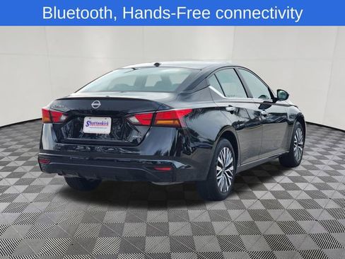 Used 2025 Nissan Altima 2.5 SV AWD/4WD image 4