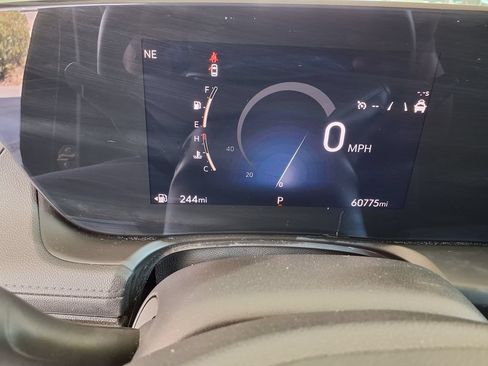 Used 2024 Buick Encore GX Sport Touring FWD image 26