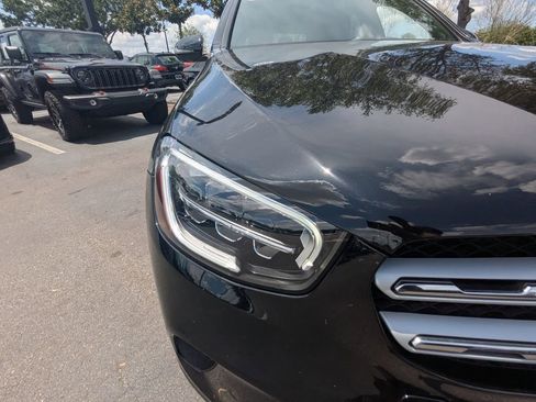 Certified 2022 Mercedes-Benz GLC 300 4MATIC w/ Premium Package Lite image 23