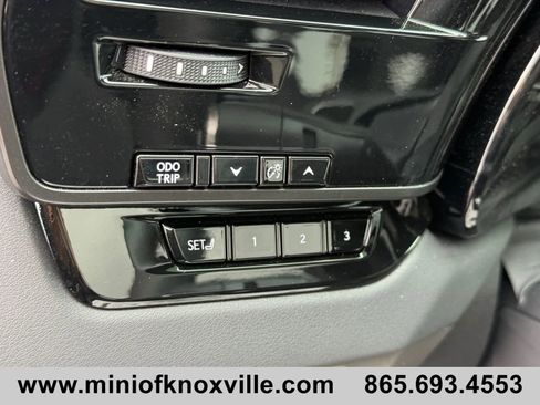 Used 2025 Lexus RX 500h F Sport image 27