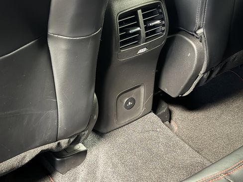 Used 2023 Ford Escape ST-Line Elite image 21