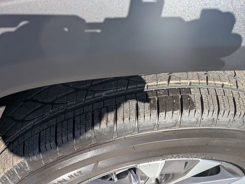 New 2026 Chevrolet Equinox LT image 11