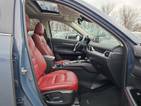 Used 2024 MAZDA CX-5 Carbon Edition image 14