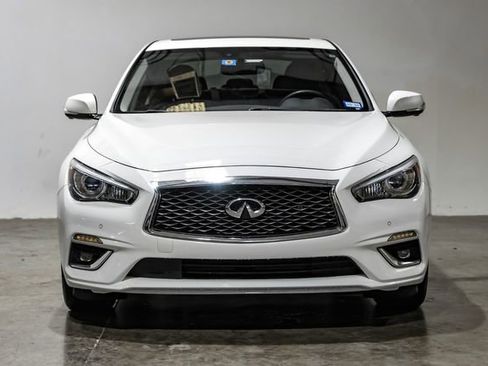 Used 2019 INFINITI Q50 Luxe w/ Essential Package (3.0T Luxe) image 9
