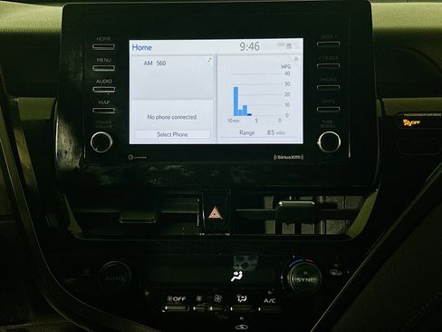 Used 2023 Toyota Camry SE image 22