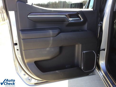 Used 2025 Chevrolet Silverado 1500 LT image 15