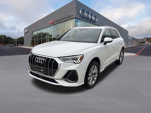 Certified 2025 Audi Q3 2.0T Premium w/ Convenience Package image 1