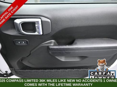 Used 2024 Jeep Wrangler Unlimited w/ Convenience Group AWD/4WD image 27