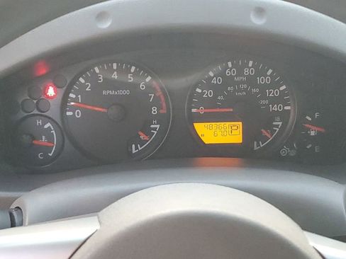 Used 2019 Nissan Frontier SV image 32