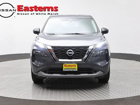 Used 2023 Nissan Rogue S AWD/4WD image 2