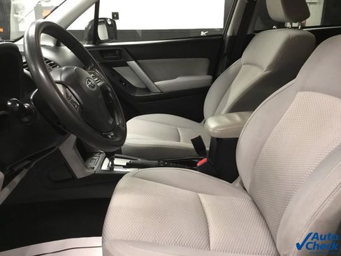 Used 2014 Subaru Forester 2.5i Premium w/ All-Weather Package image 21