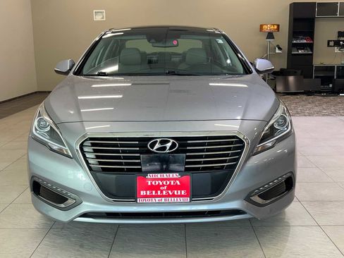 Used 2016 Hyundai Sonata Limited w/ Option Group 02 image 8