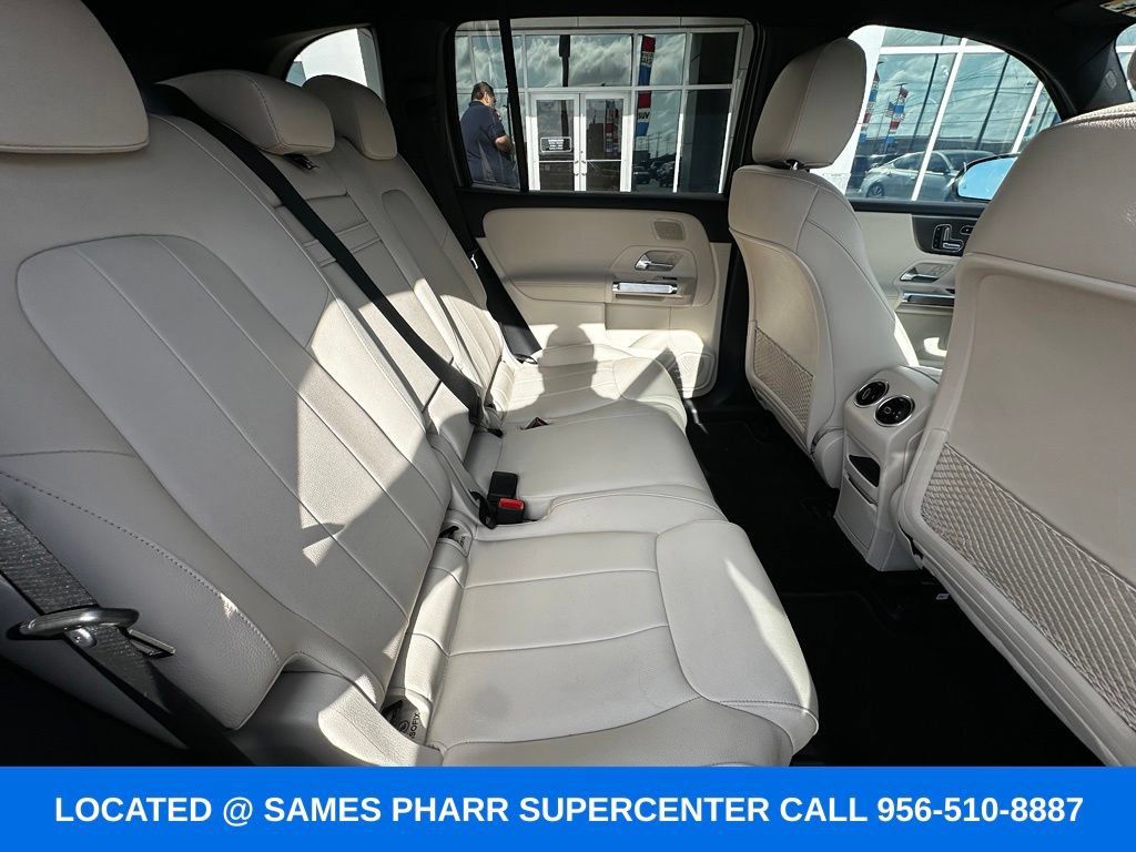 Used 2023 Mercedes-Benz EQB 250+ image 27