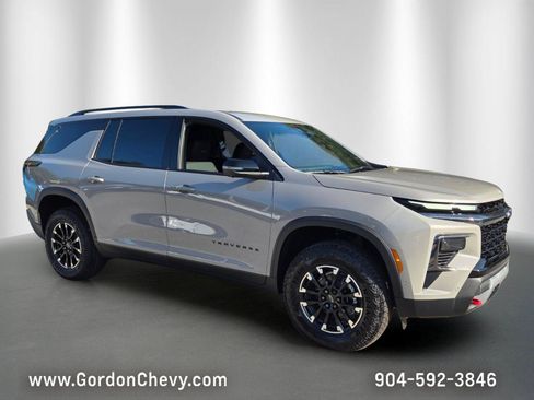 New 2026 Chevrolet Traverse Z71 w/ Enhanced Driving Package AWD/4WD image 10