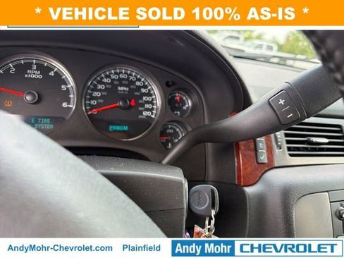 Used 2010 GMC Yukon SLT w/ SLT-2 Equipment Package AWD/4WD image 16