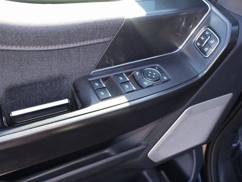 Used 2023 Ford F150 Raptor image 24