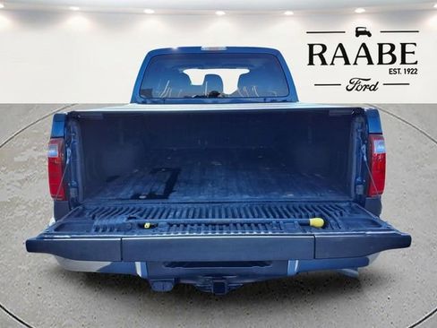 Used 2016 Ford F250 XLT w/ XLT Premium Package AWD/4WD image 10