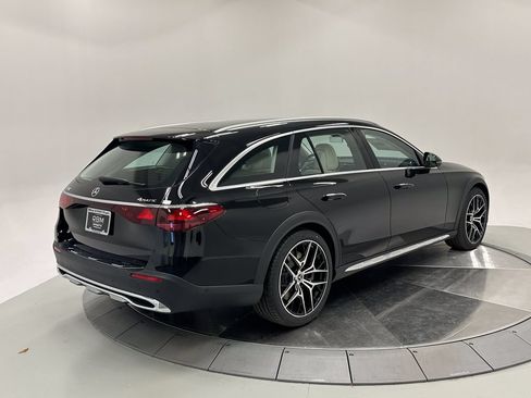 New 2026 Mercedes-Benz E 450 4MATIC All-Terrain Wagon image 8