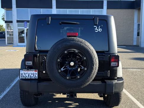 Used 2016 Jeep Wrangler Unlimited Sport w/ Quick Order Package 24S AWD/4WD image 6