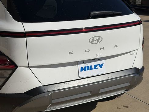 New 2026 Hyundai Kona SEL Premium image 6