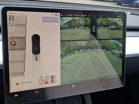 Used 2024 Tesla Model Y Long Range AWD/4WD image 18